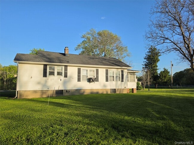 Photo - 1836 NY-300