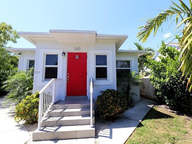 Photo - 260 NW 40th St Unidad A