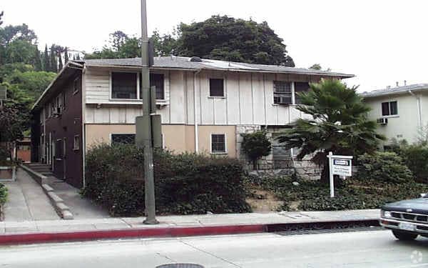 Building Photo - 1714-1718 Laurel Canyon Blvd