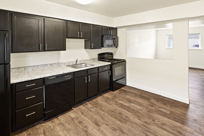 Metro Apartments At Bethalto