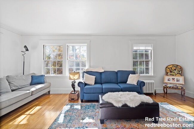 Photo - 27 Oakwood Rd Unit 2