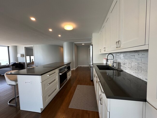 Photo - 505 N Lake Shore Dr