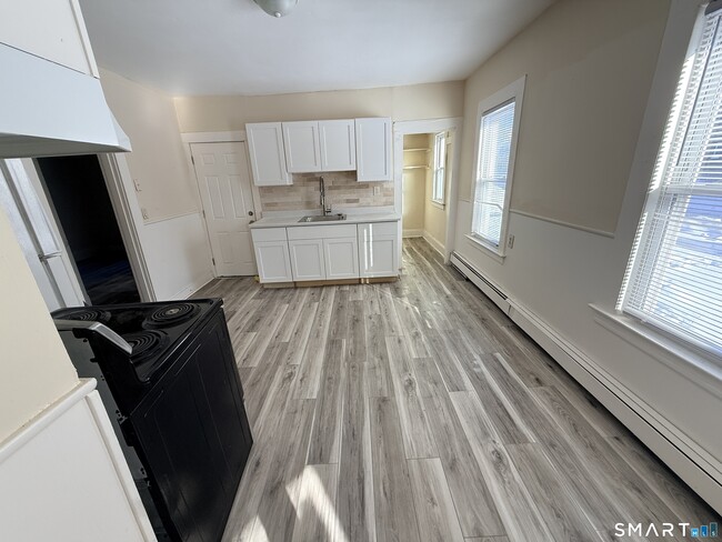 Photo - 15 Beacon St Unit 1st Floor