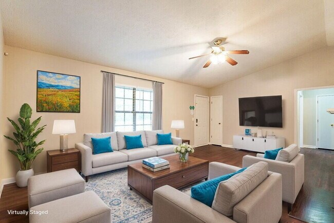 Photo - 3500 Roundwood Forest Dr