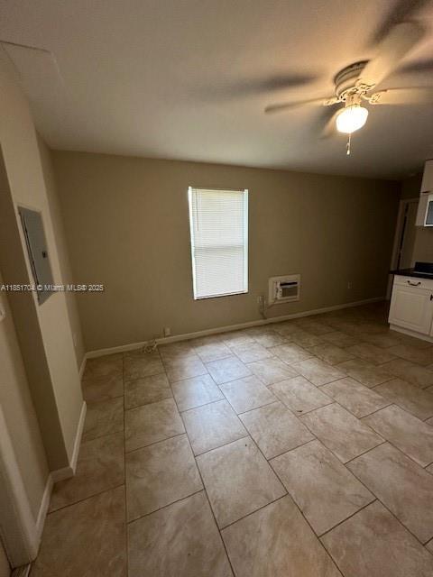 Building Photo - 5625 SW 26th St Unit B Rental