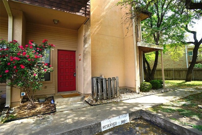 Photo - 8418 Fathom Cir Unidad C-302