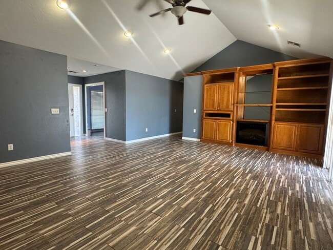 Photo - 169 Northwest Copperfield Drive