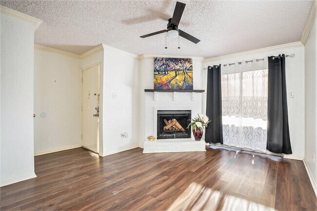 Photo - 1500 Bay Area Blvd Unidad 170