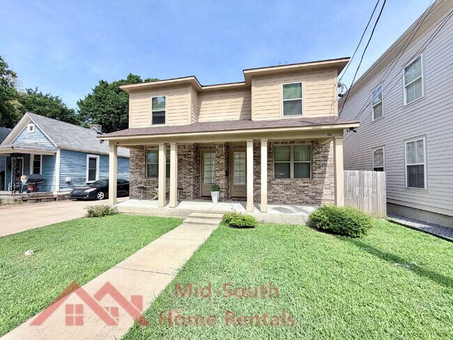 Photo - 82 N Rembert St