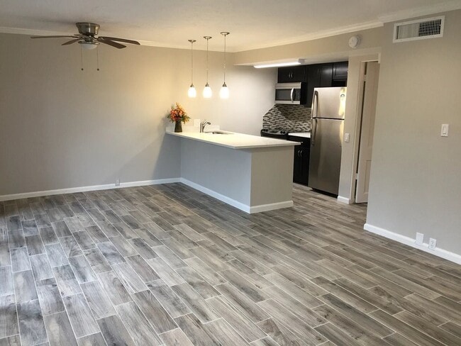 Photo - 3271 Sul Ross St Unit 12