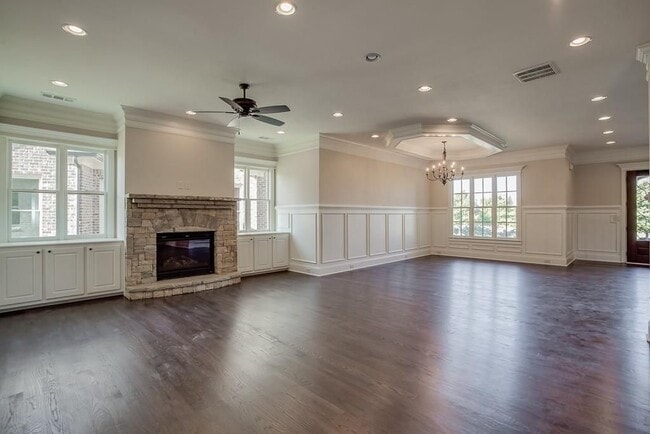 Photo - 5869 Chickasaw Ln