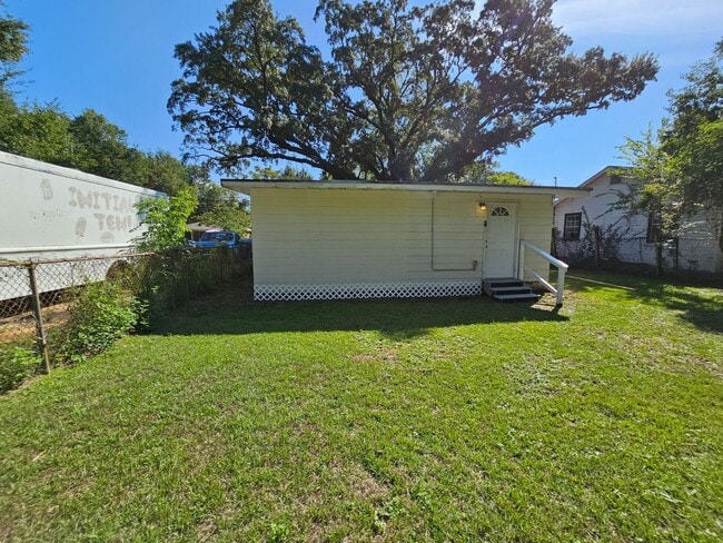 Photo - Biloxi 2 Bedroom