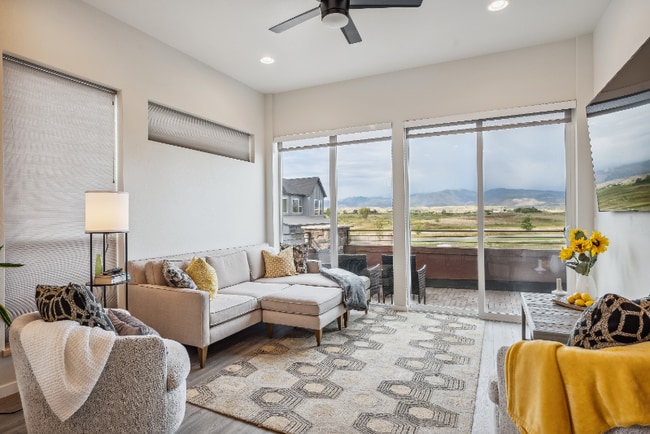 Photo - 743 Kubat Ln