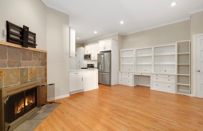 Photo - 20 E Goethe St Unit 403