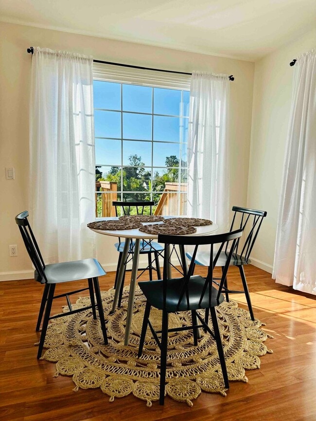 Photo - 3175 Serena Ave