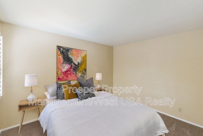 Photo - 8700 E Mountain View Rd