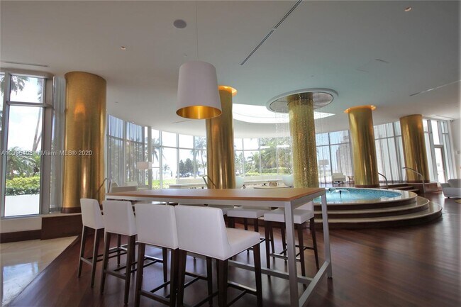 Photo - 5161 Collins Ave Unit 508