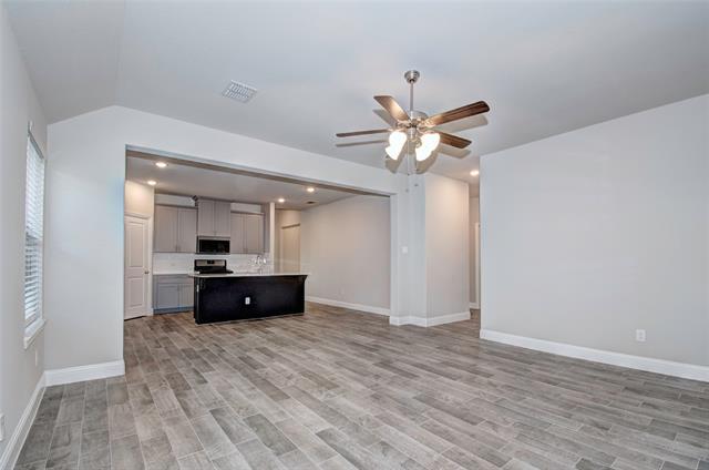Photo - 6004 Horsetail Dr