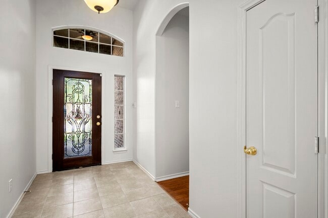 Photo - 9907 Brandywood Cir