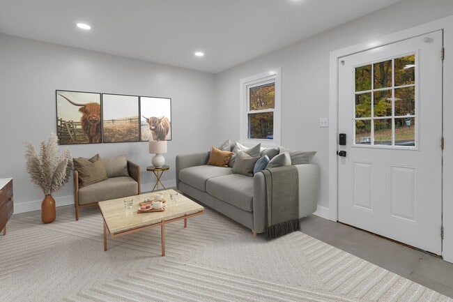 Photo - Timberfalls Apartments