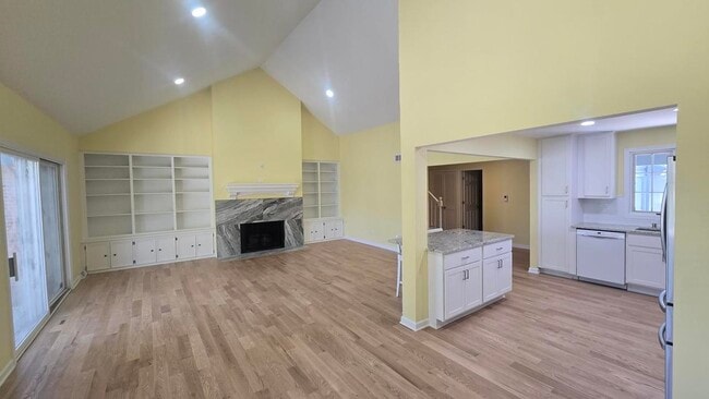 Photo - 2112 Quincy Ct