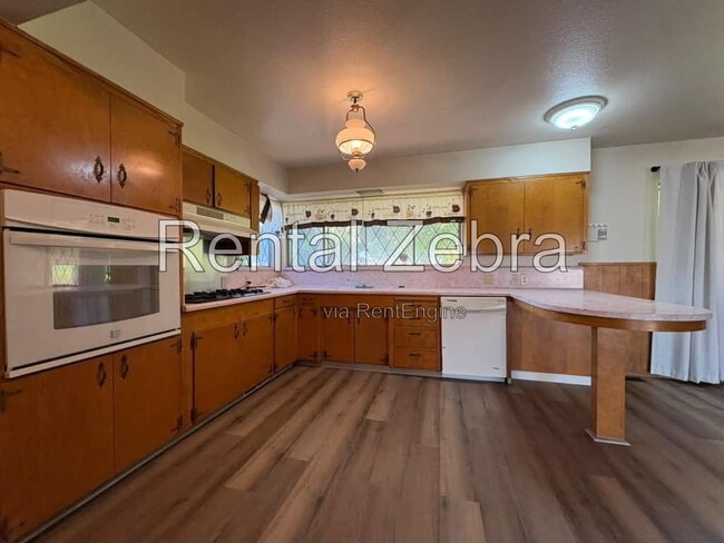 2119 California 140