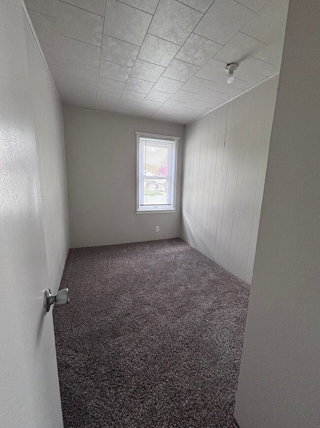 Photo - House- NE Unit 1