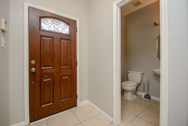 Photo - 16102 Limestone Lake Dr
