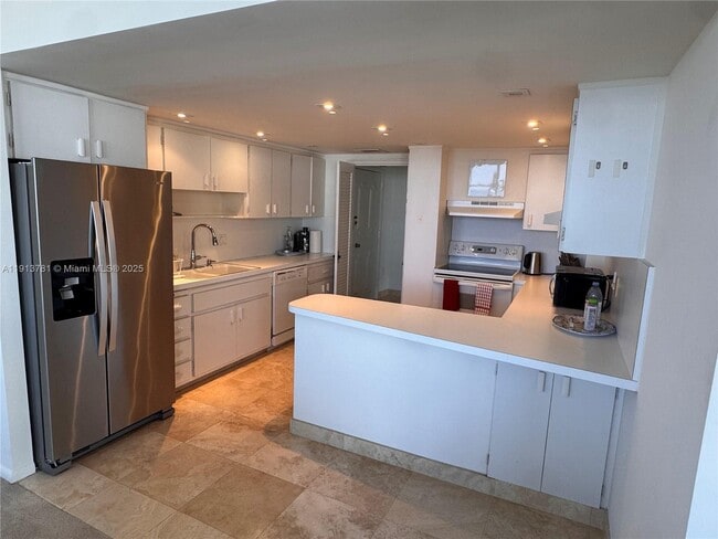 Photo - 200 Ocean Ln Dr Unit 909