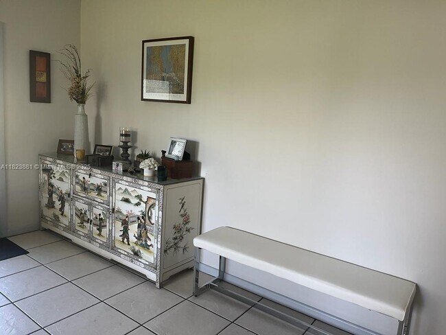 Photo - 288 North Dr Unit 288