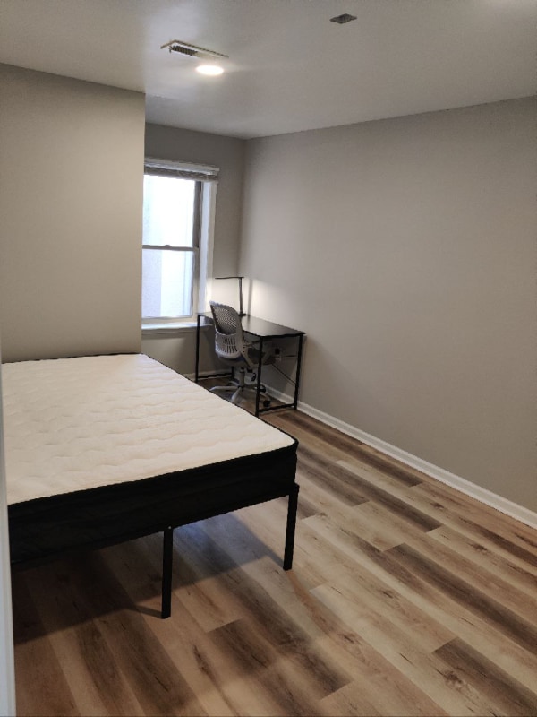 Building Photo - 1531 N 15th St Rental