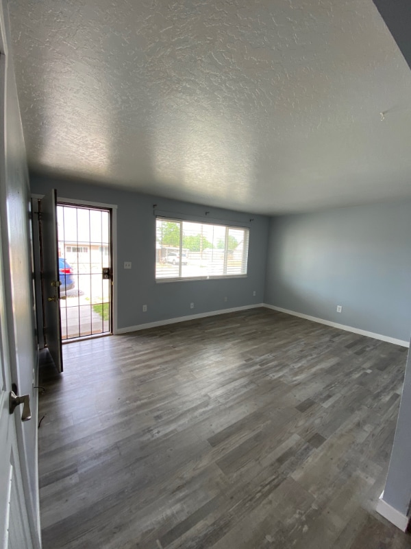 Photo - 420 Murray Ave