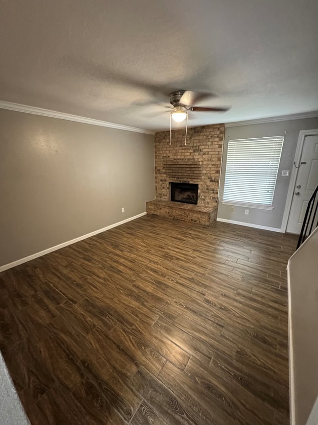 Photo - 1324 Harless Ave