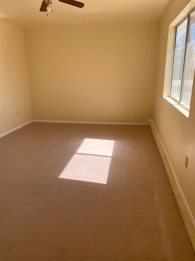 Photo - Move in Ready