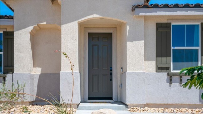 13925 Mesa View Dr