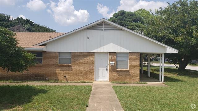 Building Photo - 1600 Kynette Dr Rental
