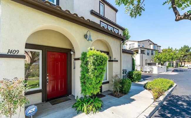 Photo - Amazing Townhouse For Rent