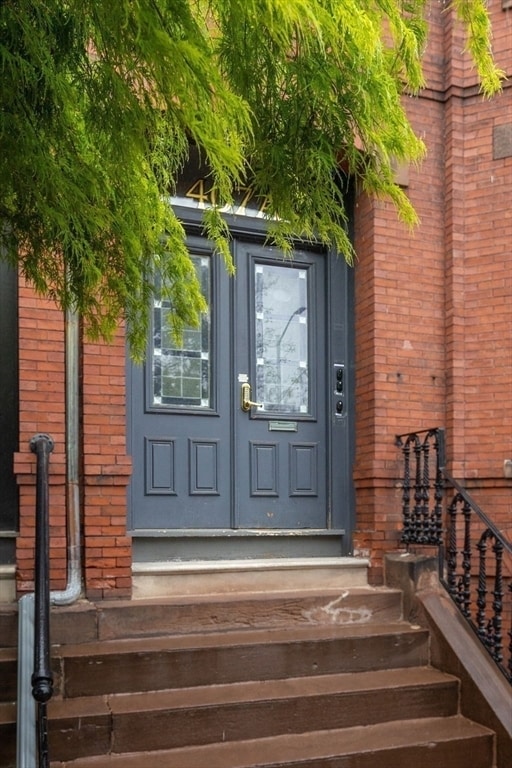 Building Photo - 407 Broadway Unit 3