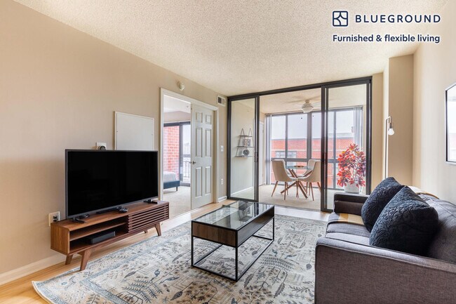 Photo - 1401 N Taft St Unidad SI FL6-ID784