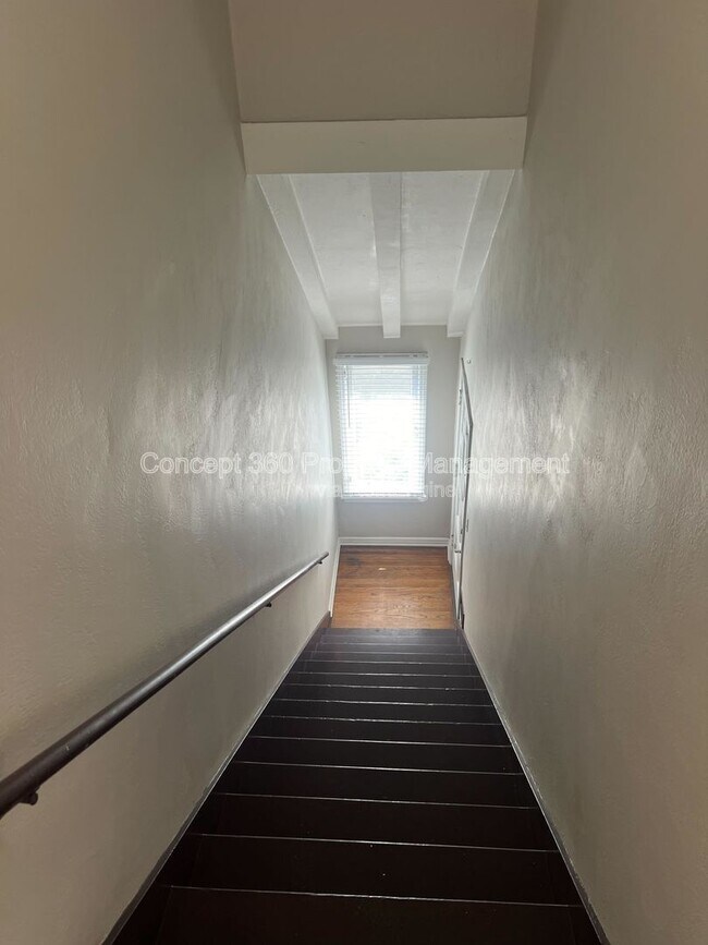 Photo - 420 Orange Ave Unidad 5