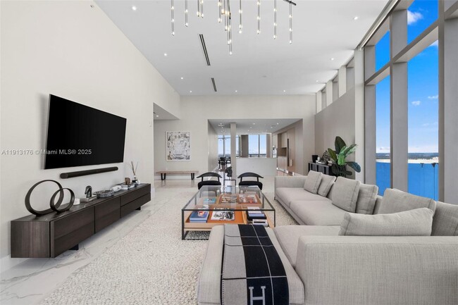 Photo - 15701 Collins Ave Unit 4701