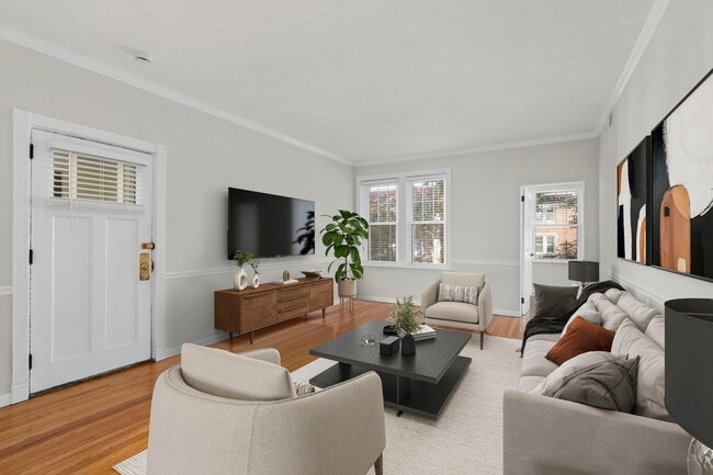 Photo - 6300 Southwood Ave