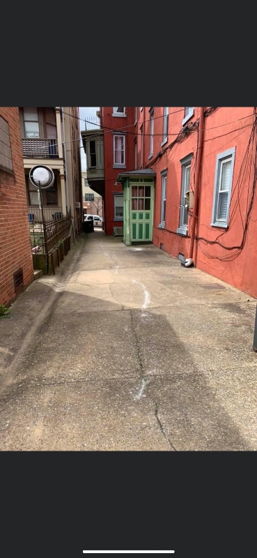 Photo - 1047 Penn St Unit 3B