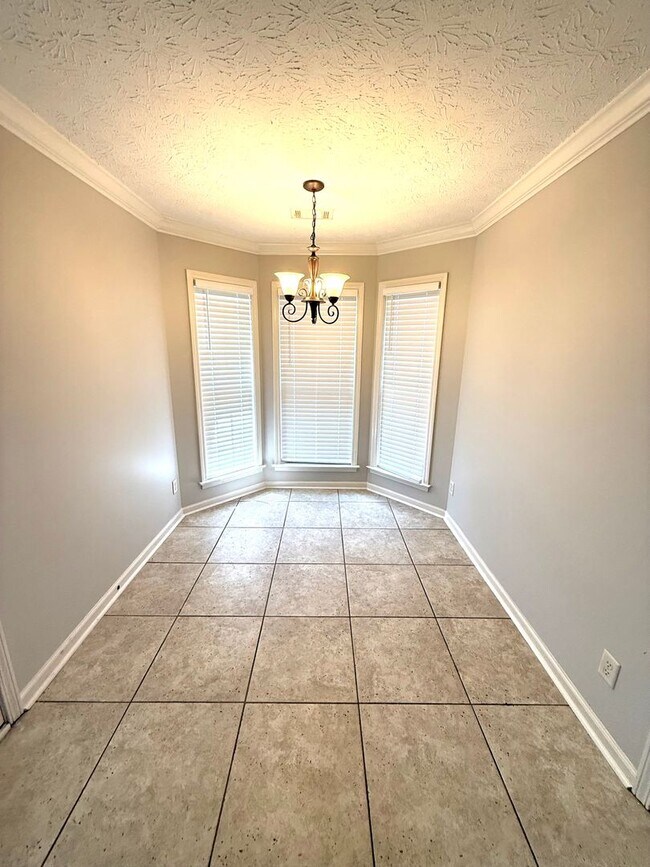 Photo - ** 3 Bed 2 Bath located in Ryan Ridge ** Call 334-366-9198 to schedule a self tour