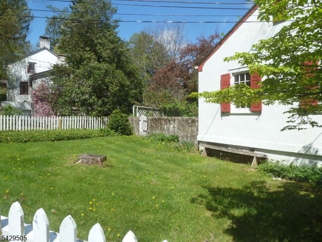 Photo - 89 Asbury Rd