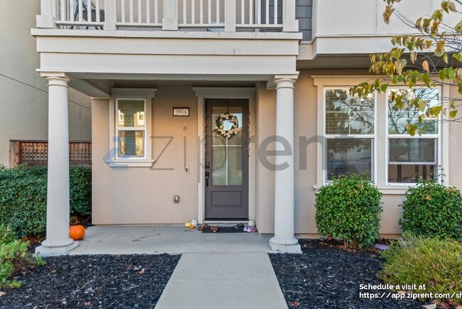 Photo - 2008 Confidence Wy