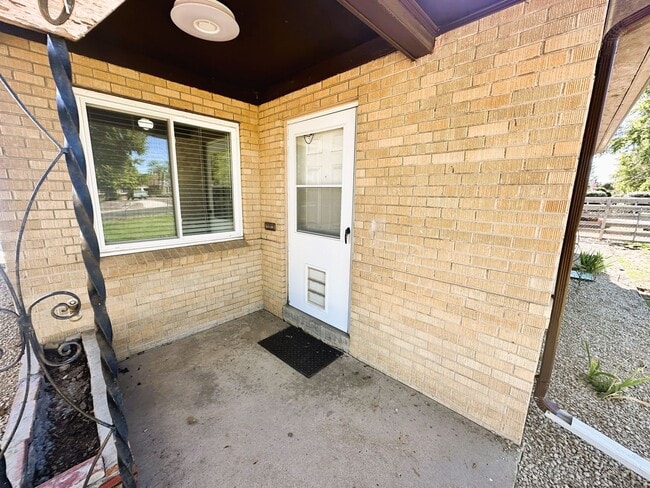 Photo - 3 Bed 1 Bath Ranch in North Park Hill! (Av...
