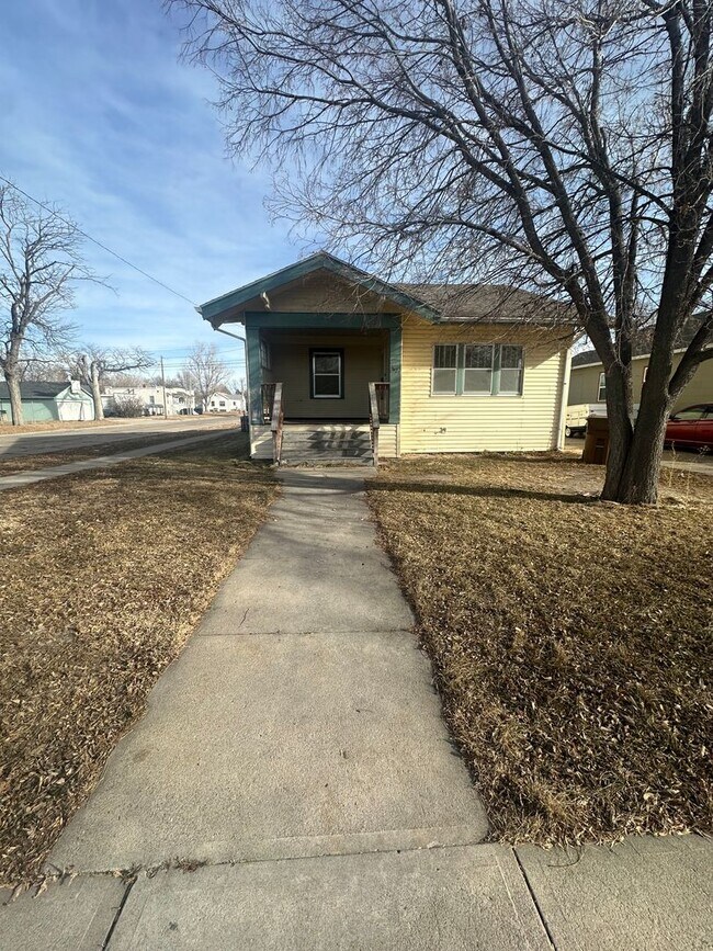 Spacious, pet friendly home! - Spacious, pet friendly home!