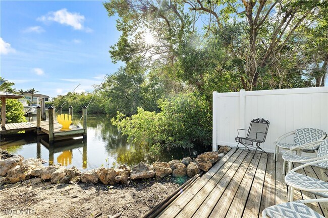 Photo - 2918 Poplar St