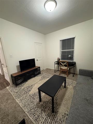 Photo - 824 Peach Tree Ln